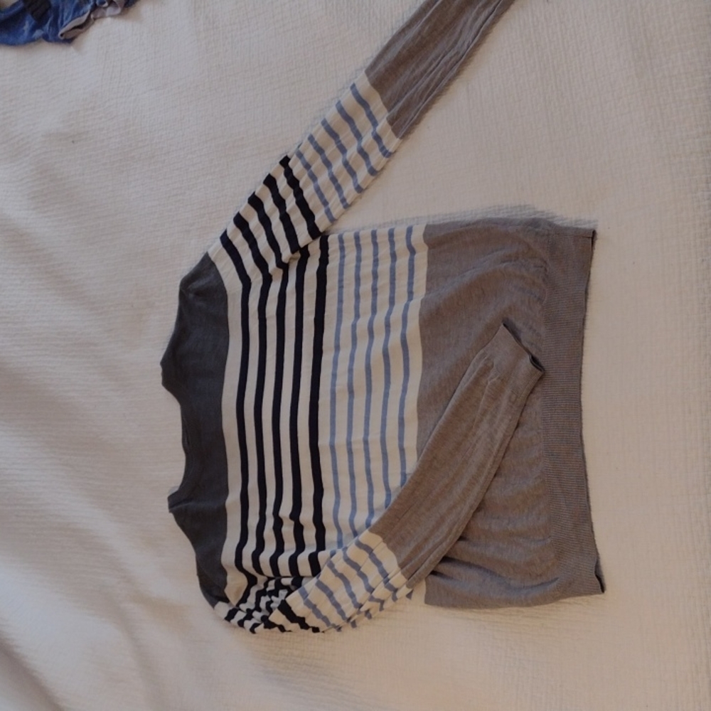 H&M Women's Size M Striped Silk Blend Sweater